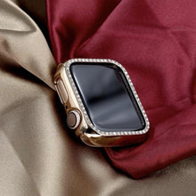 Laden Sie das Bild in den Galerie-Viewer, Diamant Apple-Watch Hülle