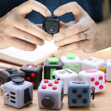 Laden Sie das Bild in den Galerie-Viewer, Entspannendes Zauberwürfel-Spielzeug