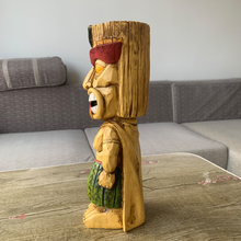 Laden Sie das Bild in den Galerie-Viewer, Solare Primitive Tribal-Skulptur Aus Harz