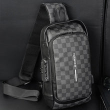 Laden Sie das Bild in den Galerie-Viewer, Trendige Brusttasche für Herren