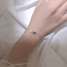 Laden Sie das Bild in den Galerie-Viewer, Träumerischer Planet Armband