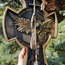 Laden Sie das Bild in den Galerie-Viewer, Statue des Erzengels Michael