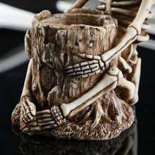 Laden Sie das Bild in den Galerie-Viewer, Halloween Kreativer Totenkopf Stifthalter