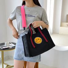 Laden Sie das Bild in den Galerie-Viewer, Smiley-Segeltuchtasche