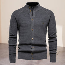 Laden Sie das Bild in den Galerie-Viewer, Hochwertiger Strickpullover für Herren