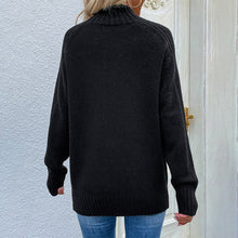 Laden Sie das Bild in den Galerie-Viewer, Lockerer einfarbiger Rollkragenpullover