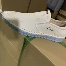 Laden Sie das Bild in den Galerie-Viewer, Rutschfeste Freizeitschuhe für Herren