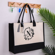 Laden Sie das Bild in den Galerie-Viewer, Leinwand Alphabet Tasche