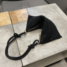 Laden Sie das Bild in den Galerie-Viewer, Luxuriöses Design Handtasche mit glänzenden Strasssteinen