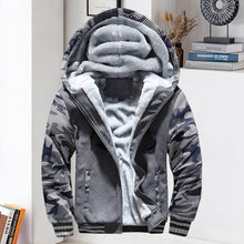 Laden Sie das Bild in den Galerie-Viewer, Kapuzenjacke aus Fleece mit Reißverschluss