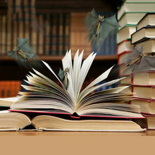 Laden Sie das Bild in den Galerie-Viewer, Lustige Streiche fliegende Fledermaus