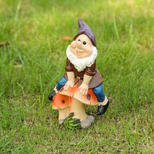 Laden Sie das Bild in den Galerie-Viewer, Kreatives Pilz-Zwerg-Gartenornament