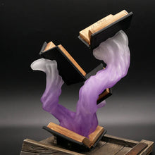 Laden Sie das Bild in den Galerie-Viewer, Handbemalter personalisierter Zauberbuch-Würfelturm