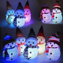 Laden Sie das Bild in den Galerie-Viewer, LED-Nachtlicht des Weihnachtsschneemanns