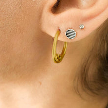 Laden Sie das Bild in den Galerie-Viewer, Kreative Mond-Ohrringe