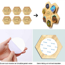 Laden Sie das Bild in den Galerie-Viewer, Medaillenständer aus Holz