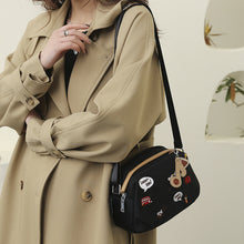 Laden Sie das Bild in den Galerie-Viewer, Damen lässige leichte bedruckte Umhängetasche aus Oxford-Stoff