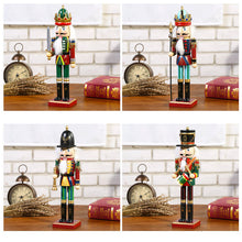 Laden Sie das Bild in den Galerie-Viewer, Kreative Nussknacker Puppen Soldat Dekoration