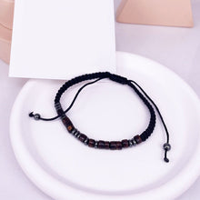 Laden Sie das Bild in den Galerie-Viewer, Magnet Nylon geflochtenes Morsecode-Armband