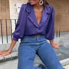 Laden Sie das Bild in den Galerie-Viewer, Gekräuselte Revers-Bluse