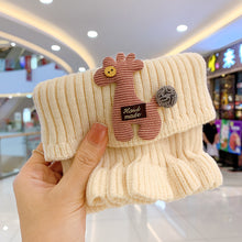 Laden Sie das Bild in den Galerie-Viewer, Warmer Strickschal für Kinder