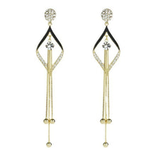 Laden Sie das Bild in den Galerie-Viewer, Geometrische Quastenohrringe