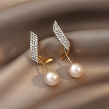 Laden Sie das Bild in den Galerie-Viewer, Elegante Damen Perlenohrringe