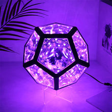 Laden Sie das Bild in den Galerie-Viewer, Unendliche farbige Dodekaeder Kunstlampe