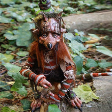 Laden Sie das Bild in den Galerie-Viewer, Kobold Gartendekoration aus Harz