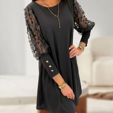 Laden Sie das Bild in den Galerie-Viewer, Einfarbiges Kleid mit Rundhalsausschnitt und Puffärmeln