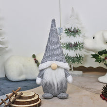 Laden Sie das Bild in den Galerie-Viewer, Weihnachten Gesichtslosen Puppe Ornament