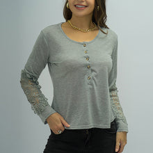 Laden Sie das Bild in den Galerie-Viewer, Einfarbiges Langarm-T-Shirt aus Spitze