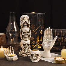 Laden Sie das Bild in den Galerie-Viewer, Halloween Totenkopf Ornament