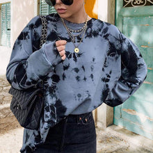 Laden Sie das Bild in den Galerie-Viewer, Loses Sweatshirt mit rundem Halsausschnitt für Damen im Tie-Dye-Stil