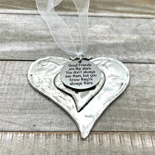 Laden Sie das Bild in den Galerie-Viewer, Liebesanhänger aus Metall