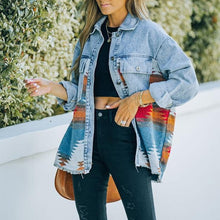 Laden Sie das Bild in den Galerie-Viewer, Damen Vintage Jeansjacke mit Taschen