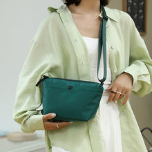 Laden Sie das Bild in den Galerie-Viewer, Damen Modische Wasserdichte Umhängetasche