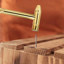 Laden Sie das Bild in den Galerie-Viewer, 6 in1 Mini Multifunktionaler Kupferhammer