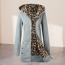 Laden Sie das Bild in den Galerie-Viewer, Plüsch-Sweatshirt mit Leopardenprint und Reißverschluss