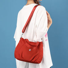 Laden Sie das Bild in den Galerie-Viewer, Modetasche aus Nylon mit großem Fassungsvermögen