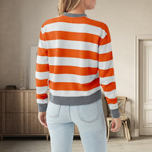 Laden Sie das Bild in den Galerie-Viewer, Gestreiftes Langarm-Sweatshirt mit Rundhalsausschnitt