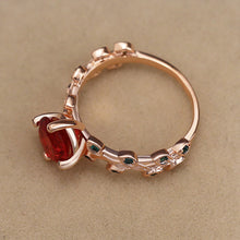 Laden Sie das Bild in den Galerie-Viewer, Eleganter Und Kreativer Rosenring