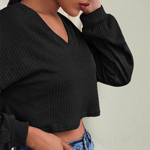 Laden Sie das Bild in den Galerie-Viewer, Einfarbiges Sexy Strick-T-Shirt mit V-Ausschnitt
