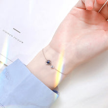 Laden Sie das Bild in den Galerie-Viewer, Träumerischer Planet Armband