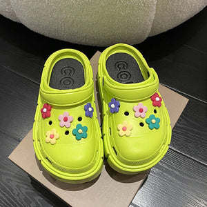 Atmungsaktive Plateausandalen mit Blumenmuster für Damen