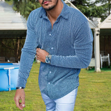 Laden Sie das Bild in den Galerie-Viewer, Schmal geschnittenes Hemd mit Revers