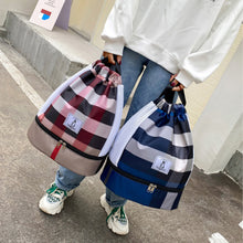 Laden Sie das Bild in den Galerie-Viewer, Leichter wasserdichter lässiger Rucksack zur Nass- und Trockentrennung