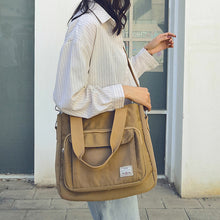 Laden Sie das Bild in den Galerie-Viewer, Einfache einfarbige Damenhandtasche mit großem Fassungsvermögen