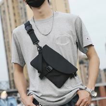 Laden Sie das Bild in den Galerie-Viewer, Einfache Brusttasche