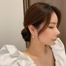 Laden Sie das Bild in den Galerie-Viewer, Exquisite Diamant Ohrringe